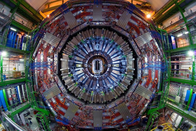 compact-muon-solid-detektor
