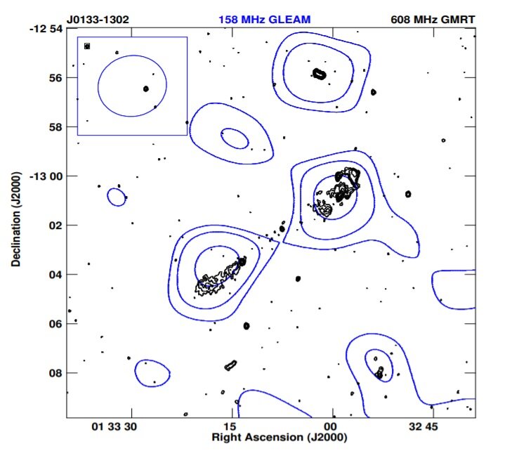 Radio-slika velike radio-galaksije J0133-1302. Izvor: Mhlahlo et al., 2021.