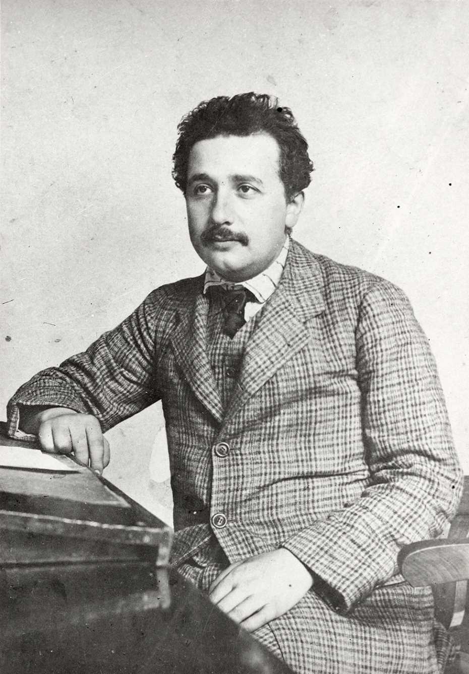 Einstein kao radnik u patentnom uredu.