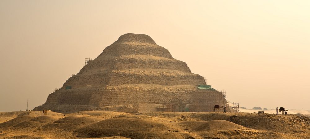 Džozerova stepenasta piramida kod Sakare. Izvor slike: Shutterstock