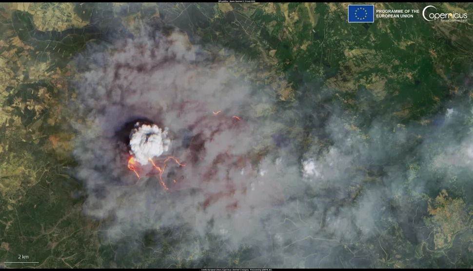 Satelitska snimka šumskog požara u parku prirode Las Batuecas-Sierra de Francia u Španjolskoj u srpnju 2022. godine (©Copernicus).