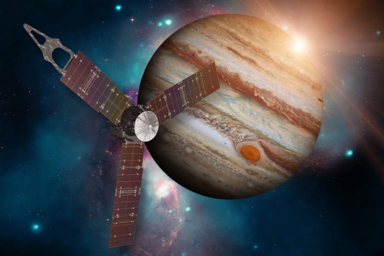An-illustration-of-the-Juno-spac (curiosmos)