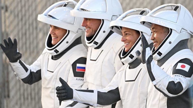 crew-5