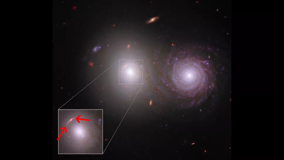 Astronomi su otkrili dosad nepoznatu galaksiju zahvaljujući tzv. efektu gravitacijske leće (©NASA, ESA, CSA, Rogier Windhorst (ASU), William Keel (Sveučilište Alabama), Stuart Wyithe (Sveučilište Melbourne), tim JWST PEARLS).