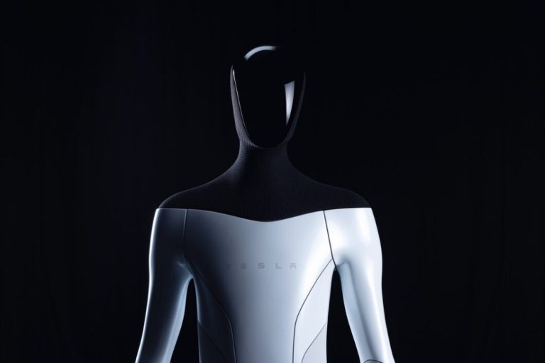 Teslin humanoidni robot Optimus. Izvor: tesla.com.
