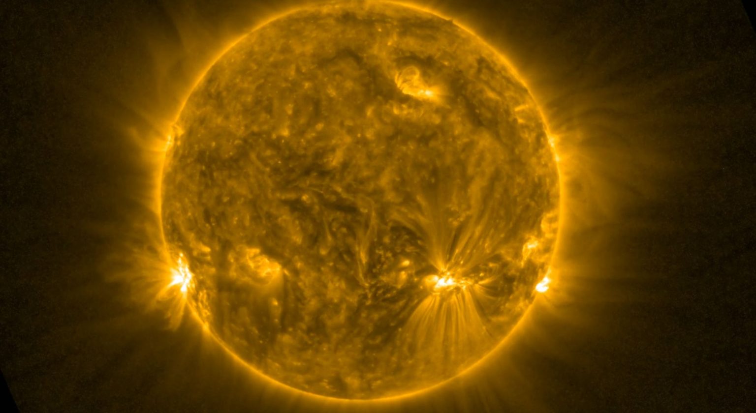 Fotografija površine sunca. ESA & NASA/Solarni orbiter/EUI tim; zahvala: Frédéric Auchère, IAS.