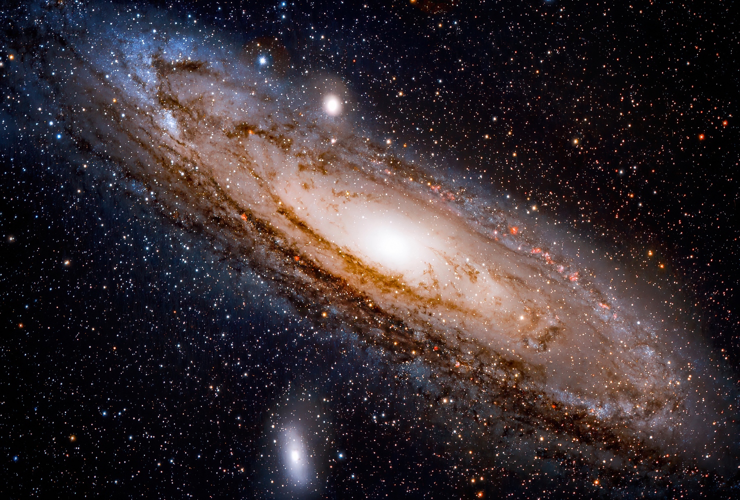 Andromeda i satelitske galaksije. Izvor: Wikimedia commons.
