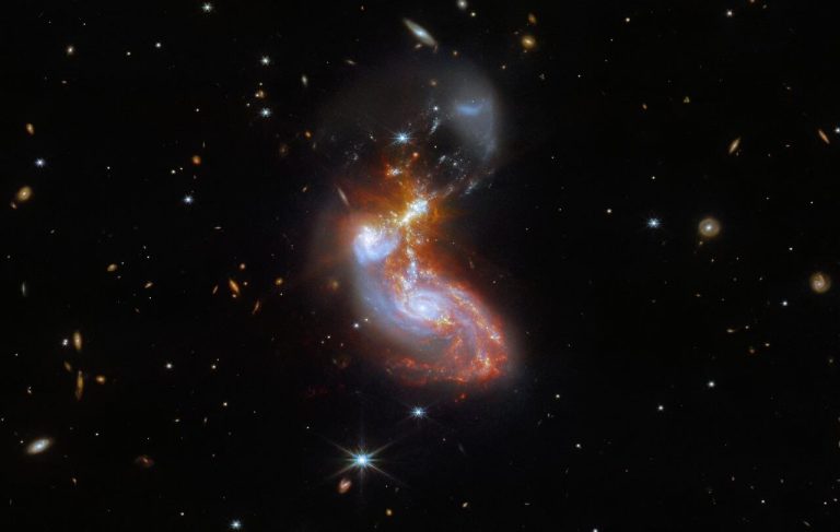 II ZW 96. Izvor: Nasa.gov.