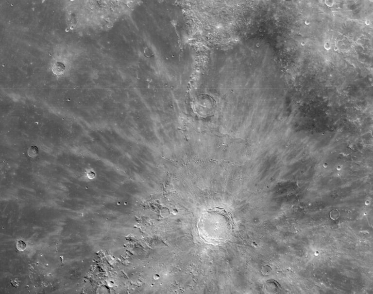 Letjelica Orion snimila je nevjerojatan pogled na Mjesečevu površinu tijekom jednog od preleta iznad našeg prirodnog satelita (©NASA/Orion/Artemis I).
