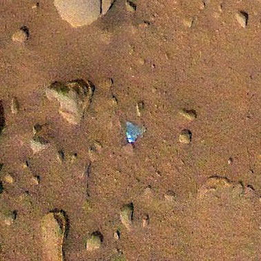 Metalni objekt na Marsu