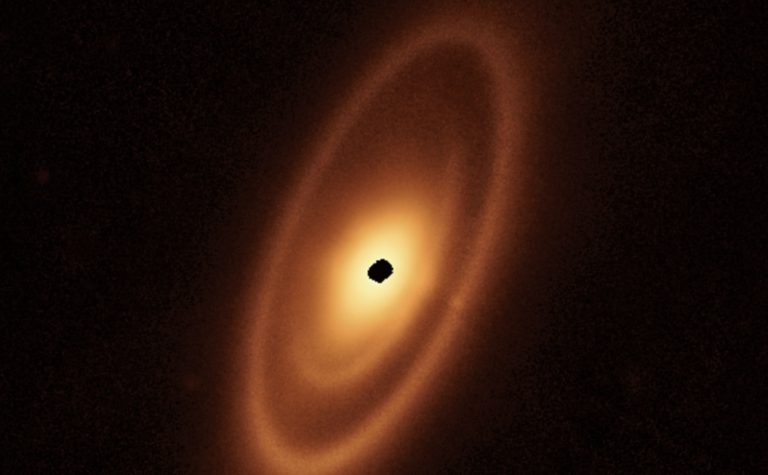 Fomalhaut James Webb