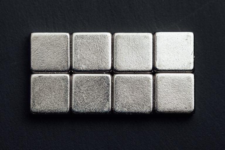 Znanstvenici su zarobili svjetlost unutar magneta