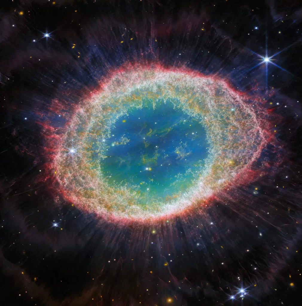 JWST FOTKA MAGLICE PRSTEN - (Fotografija: ESA/Webb, NASA, CSA, M. Barlow (UCL), N. Cox (ACRI-ST), R. Wesson (Cardiff University)