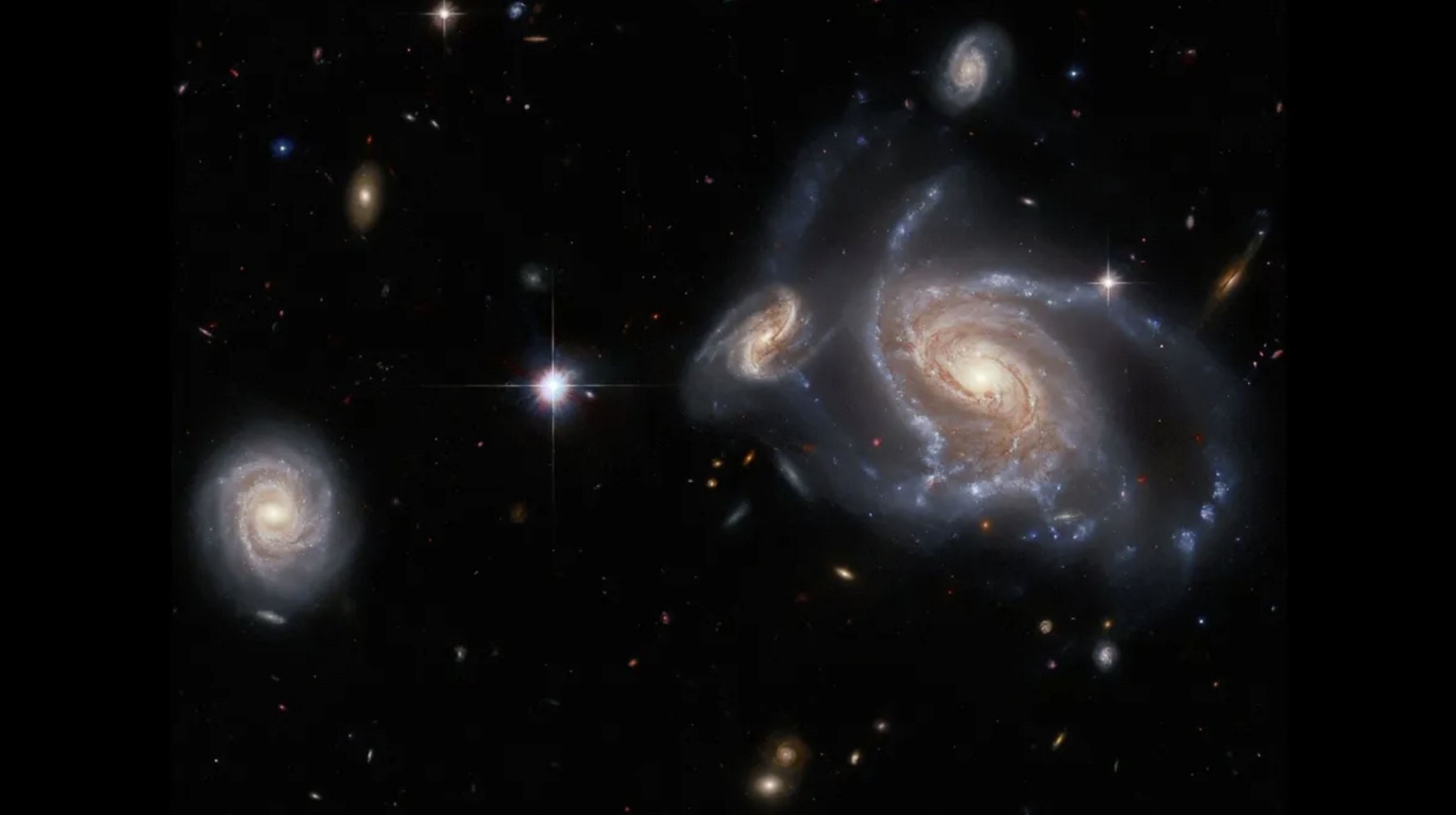 galaksija NGC 1356