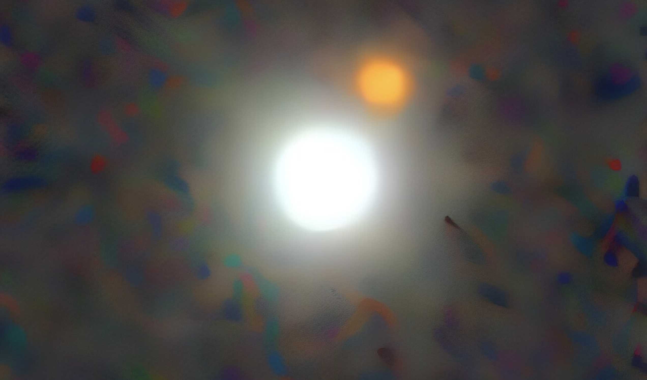 Kvazar J0529-4351