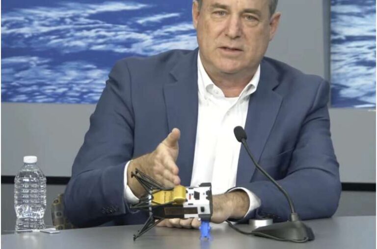 Privatni američki lunarni lander prevrnuo se prilikom slijetanja na Mjesec