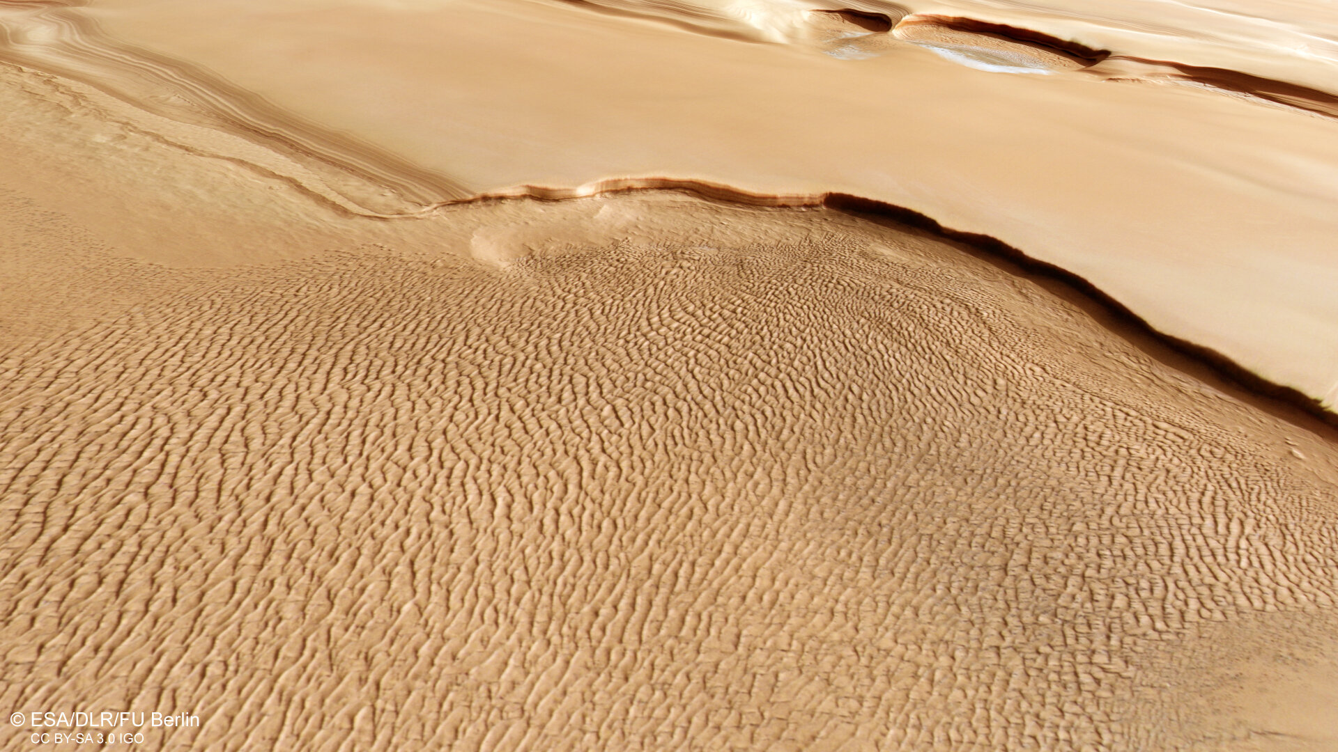 Pogled iz perspektive Marsove sjeverne polarne regije. Zasluge: ESA/DLR/FU Berlin.