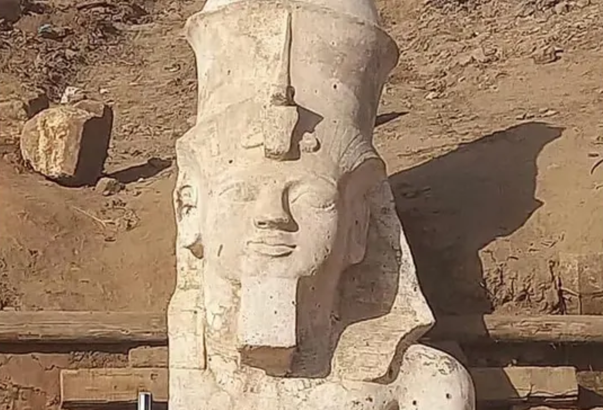 Arheolozi u Egiptu su otkrili gornji dio goleme statue Ramzesa II