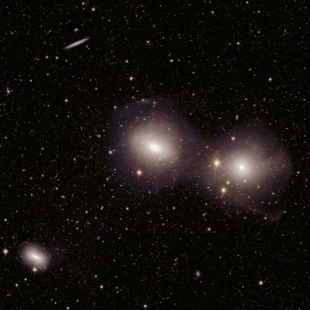 Euclidova fotografija sudarajućih galaksija iz skupine Dorado (Izvor: ESA/Euclid/Euclid Consortium/NASA, obrada slike: J.-C. Cuillandre (CEA Paris-Saclay), G. Anselmi).