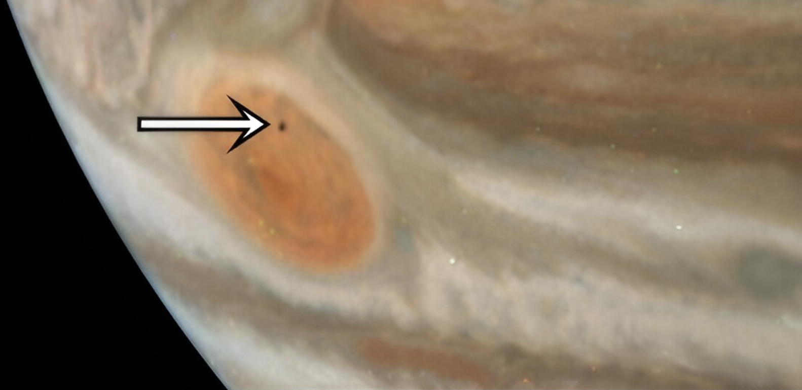 Nova fotografija prikazuje mali Jupiterov mjesec Amalteja. Izvor: NASA/JPL-Caltech/SwRI/MSSS. Obrada slike: Gerald Eichstädt.