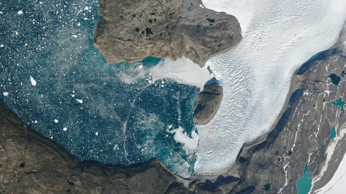 NASA-in satelit otkrio misterij na arktičkom fjordu.