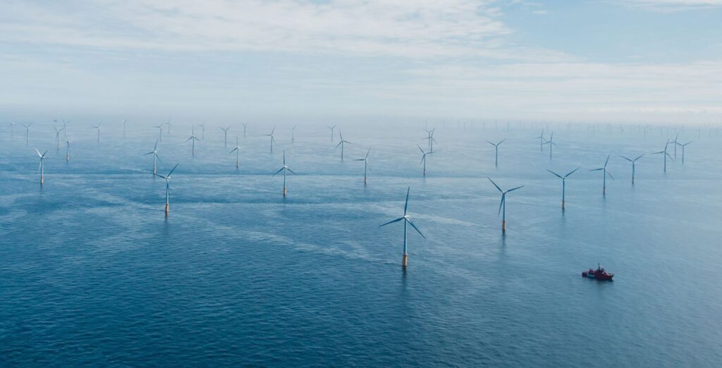 Prva električna stanica za punjenje brodova na moru koristi energiju vjetra. Zasluge: Parkwind.