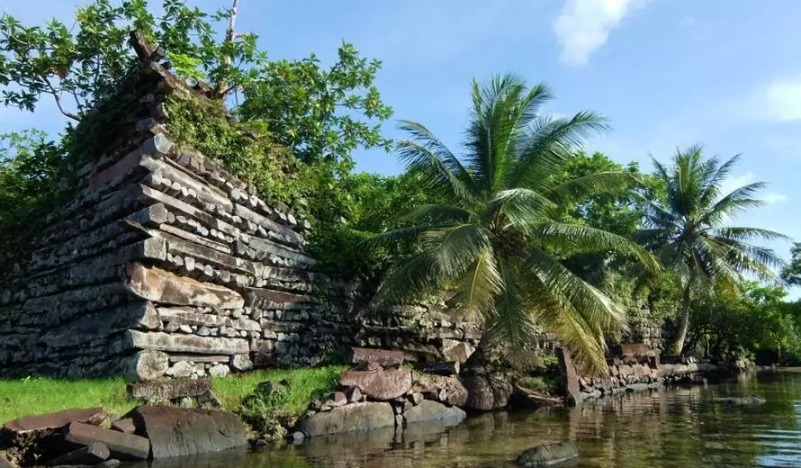 Fotografija koja prikazuje dio drevnog grada Nan Madol. Zasluge: UNESCO.