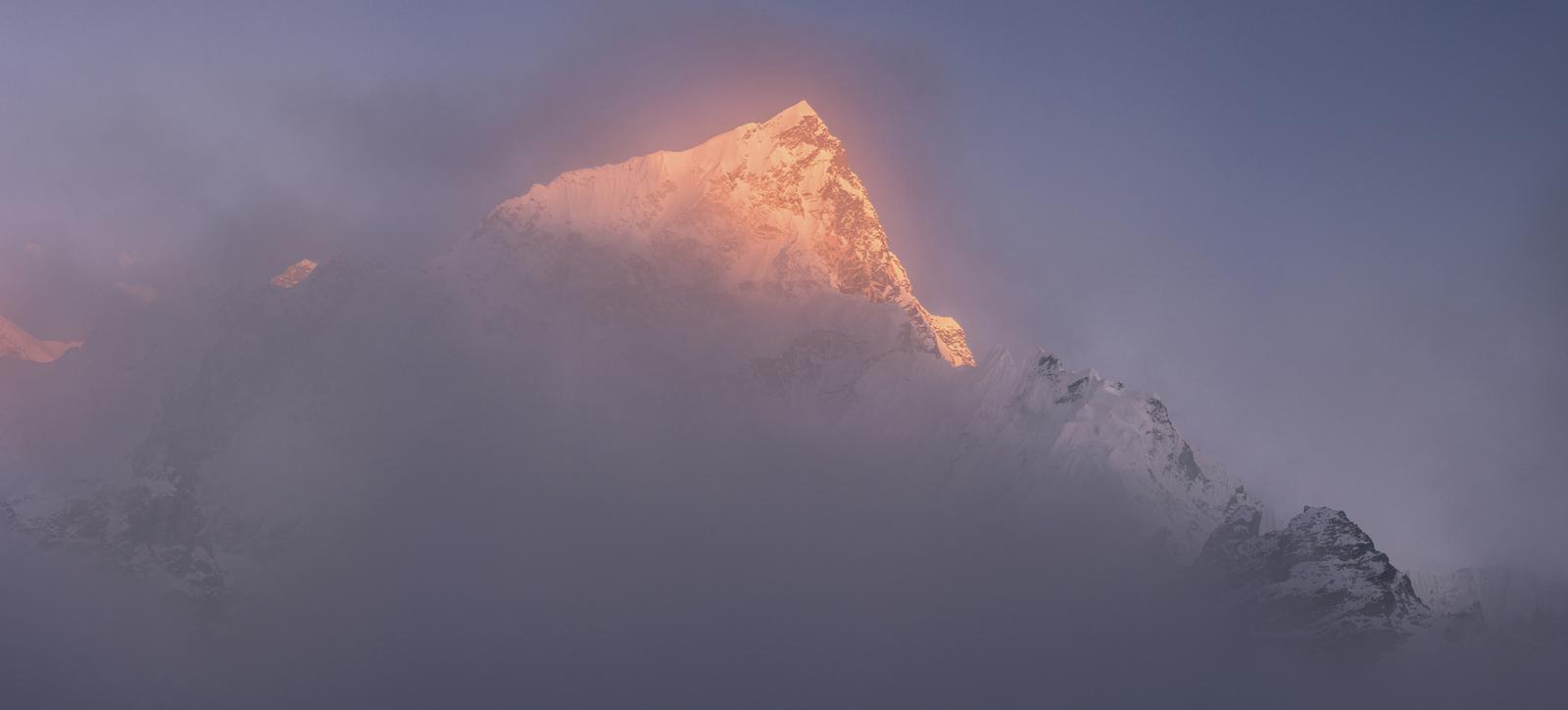 Mount Everest se nastavlja uzdizati zbog moći rijeka