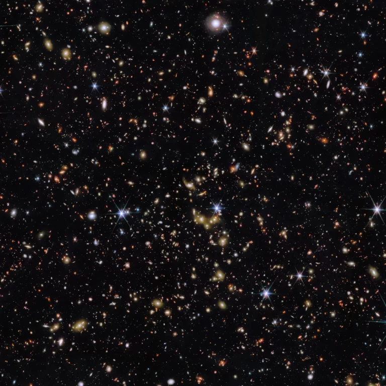 Dio najnovije snimke dubokog polja teleskopa James Webb i Hubble. Izvor: ESA/Webb, NASA i CSA, G. Gozaliasl, A. Koekemoer, M. Franco i tim COSMOS-Web.