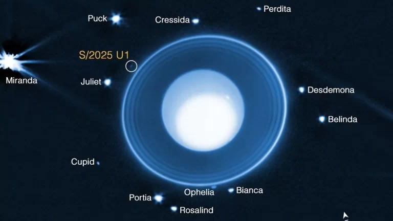Novi mjesec Urana. Izvor: NASA/ESA/CSA/STScI, M. El Moutamid (Southwest Research Institute), M. Hedman (Sveučilište u Idahu).
