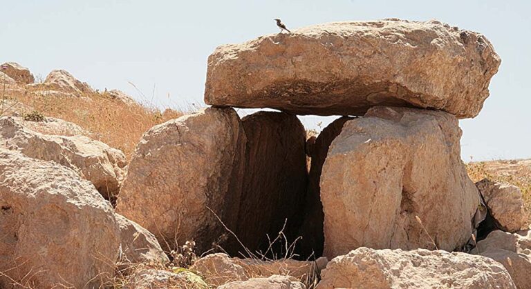 Dolmen pronađen u Murayghatu u Jordanu. Zasluge: Susanne Kerner, Sveučilište u Kopenhagenu.