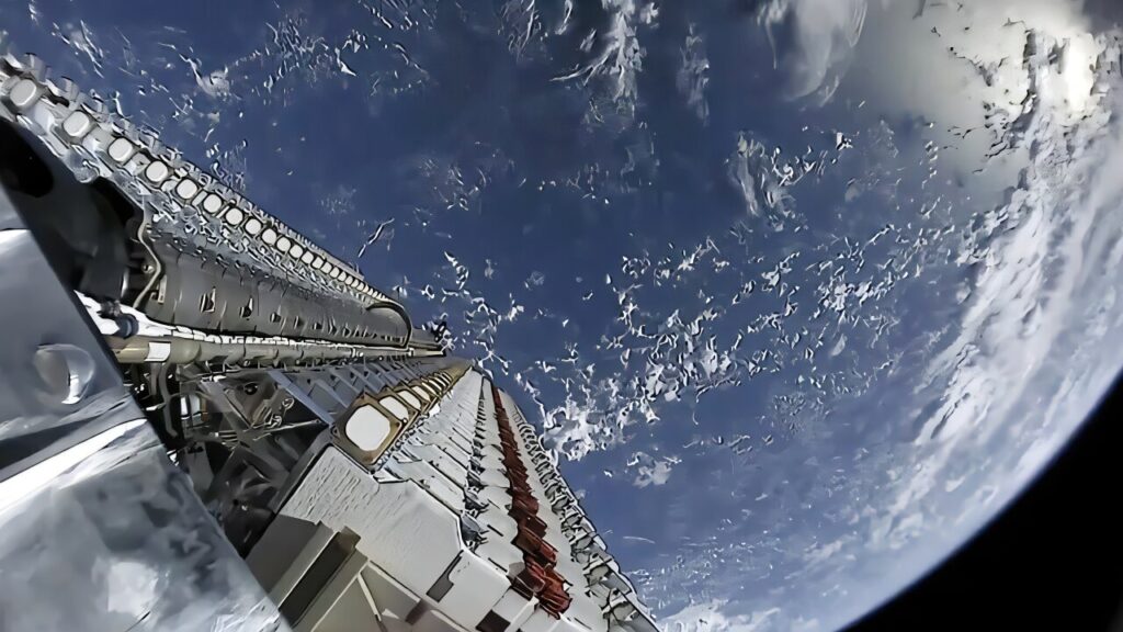 Postavljanje satelita Starlinka u izvedbi SpaceX-a. Kredit SpaceX