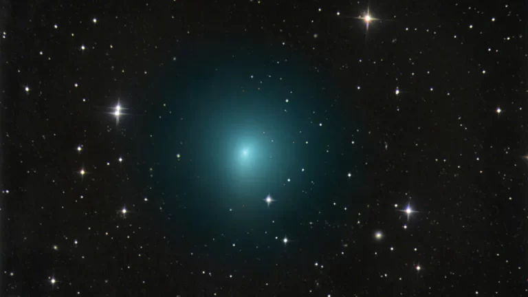 Comet 41P/Tuttle–Giacobini–Kresak, seen in April 2017. Image credit: Chris Schur/NASA Goddard Space Flight Center via Flickr (CC BY 2.0)