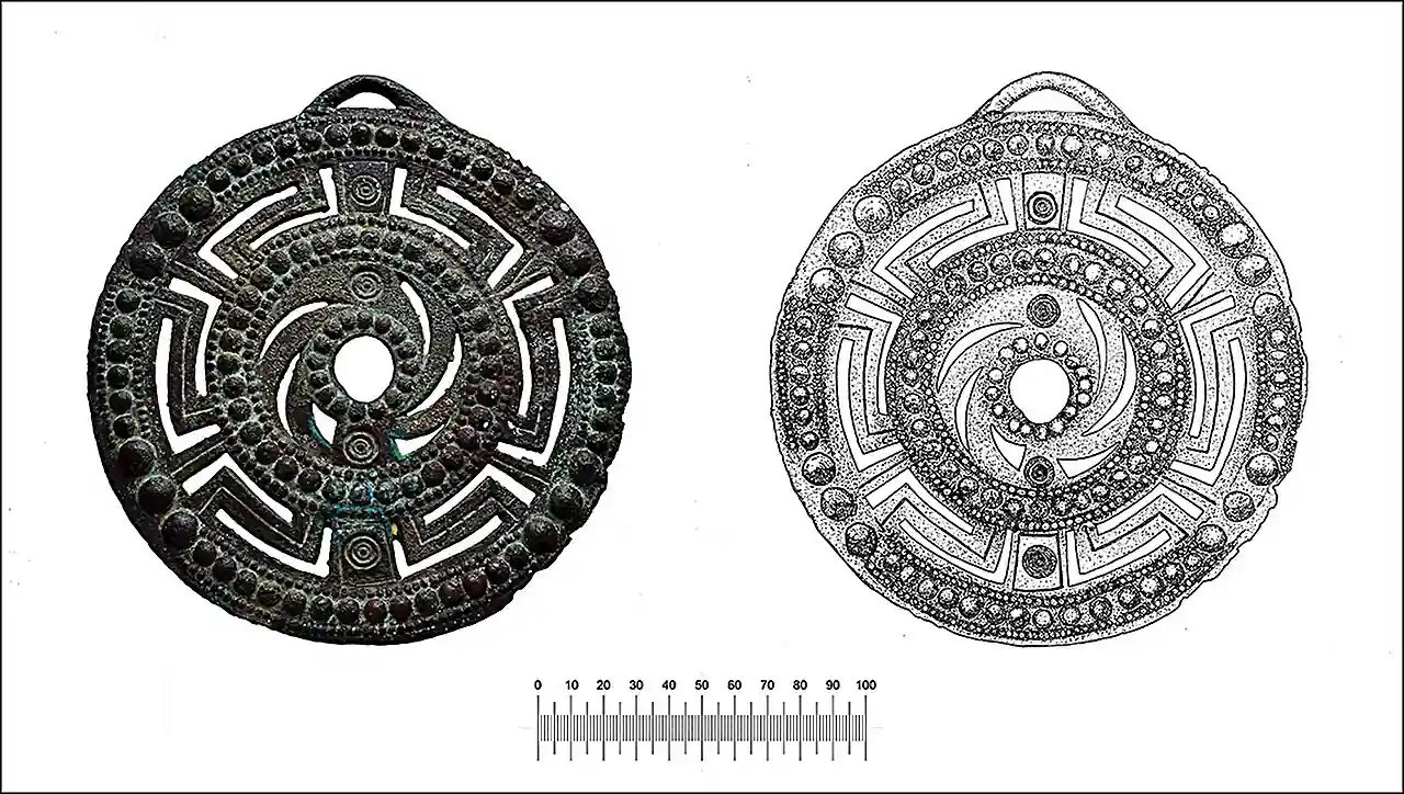 Brončani sunčev disk iz Baraleti Natsargore (SJP025) (crtež: F. Laurita, projekt Samtskhe-Javakheti). Zasluge: Antiquity (2026). DOI: 10.15184/aqy.2026.10331