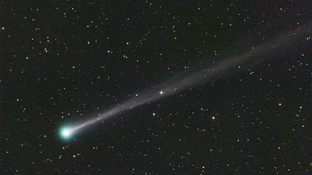 Komet snimljen 8. travnja. Izvor fotografije: Dimitrios Katevainis / Flickr (CC BY-SA 4.0)