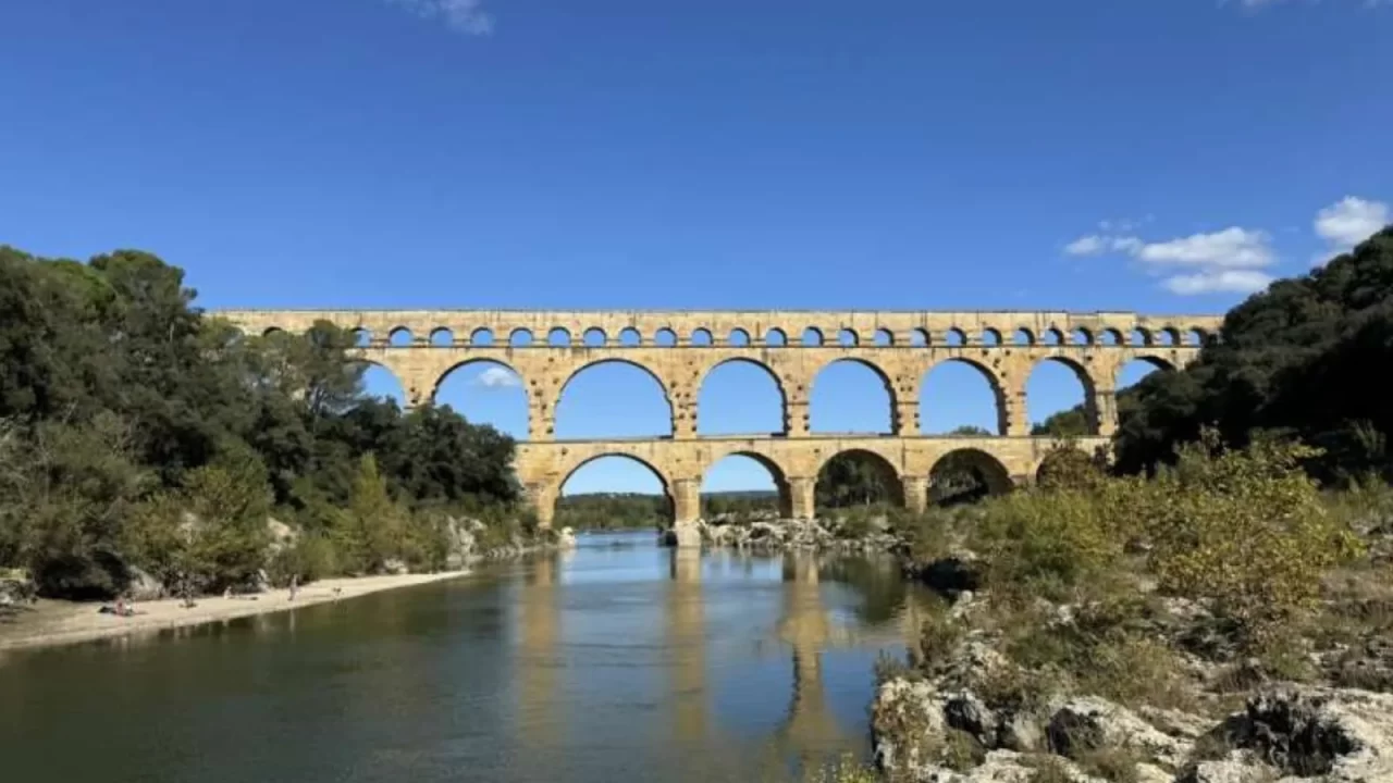 Pont du Gard, dio rimskog akvedukta koji je opskrbljivao Nîmes