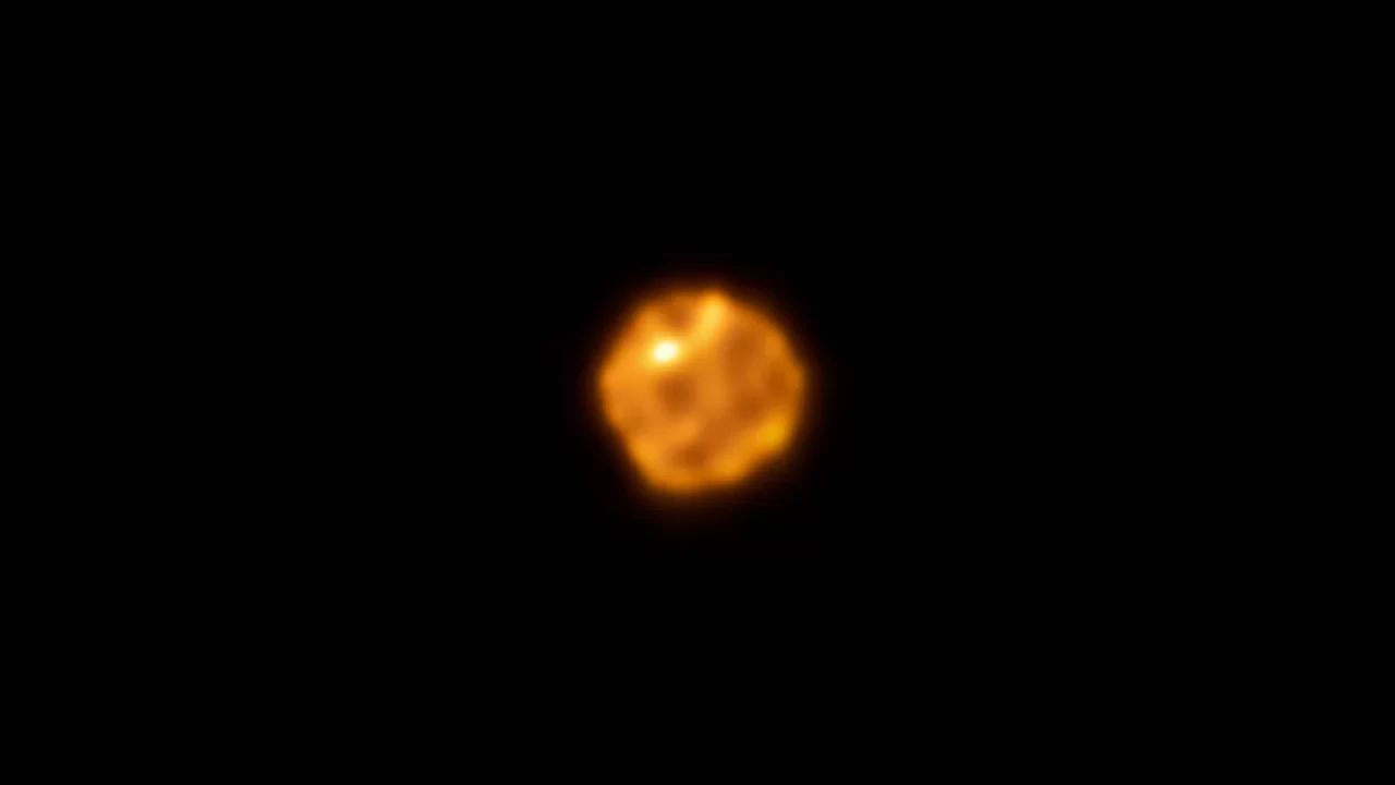 Betelgezova neujednačena atmosfera s vrućim područjima na snimci radioteleskopa ALMA