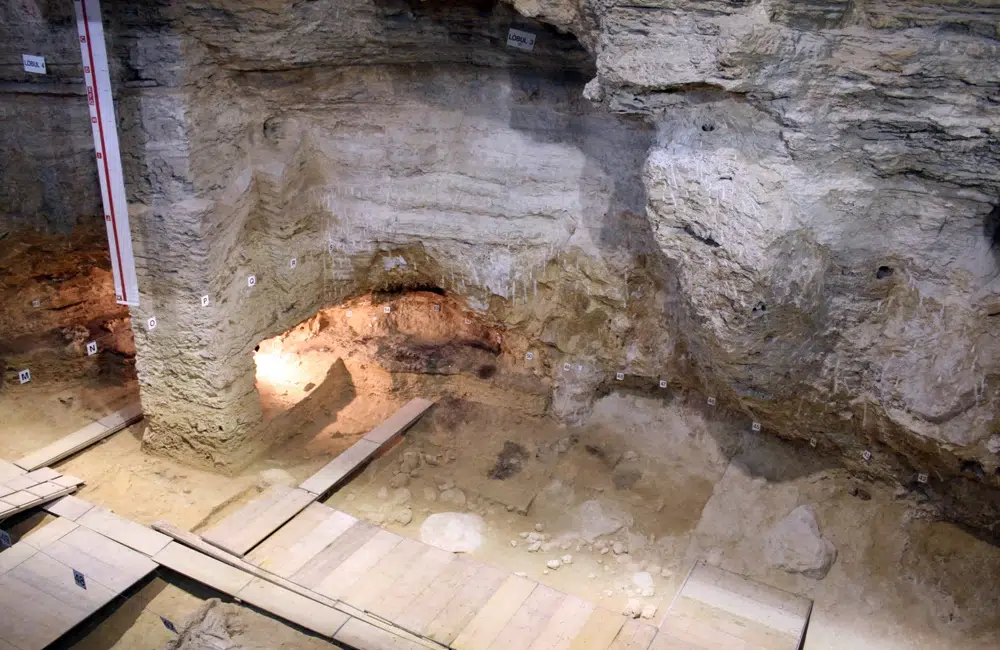 Iskapanja na nalazištu Abric Romaní u Kataloniji