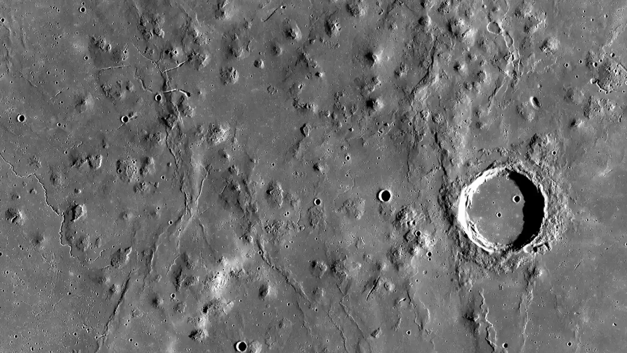 Vulkansko područje Marius Hills na Mjesecu na mozaiku snimaka sonde Lunar Reconnaissance Orbiter